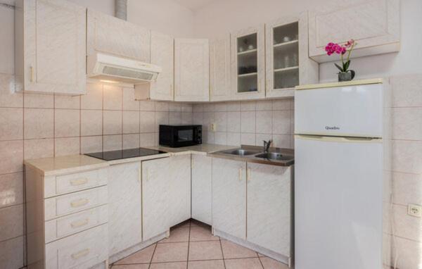 Apartment Sabina&Zoran Malinska Exteriör bild
