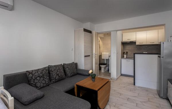 Apartment Sabina&Zoran Malinska Exteriör bild
